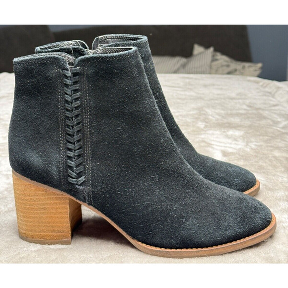 Blondo Shoes - Blondo Black Suede Waterproof Ankle Boots Whipstitch Boho Block Heel Womens 8.5
